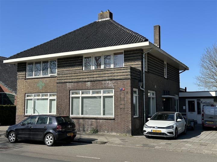 Photo 1 of Raadhuisstraat 18