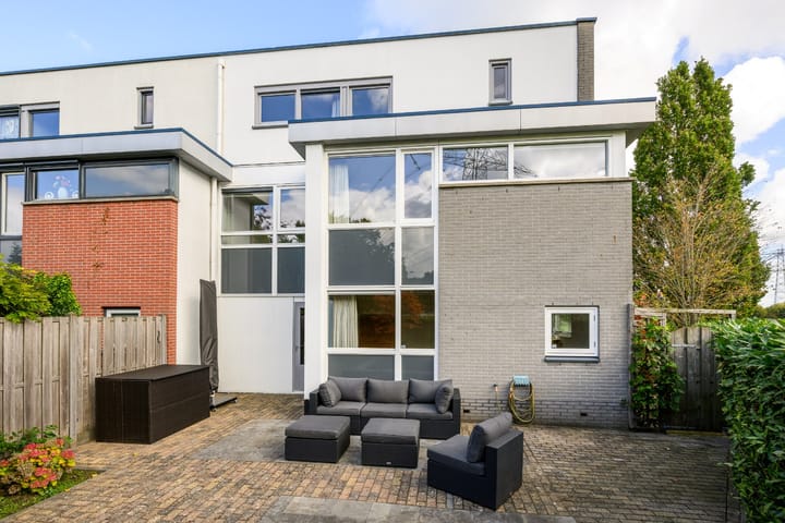 Foto 36 van Carel Willinklaan 56