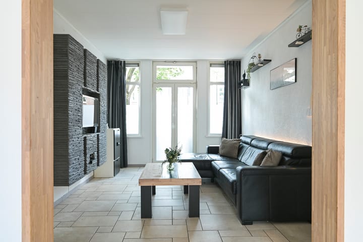 Foto 16 van van Egmondestraat 28