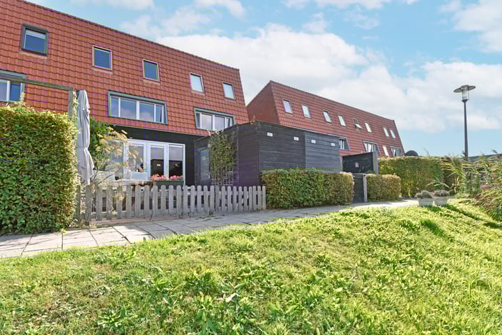 Photo 34 of Rugstreeppad 73