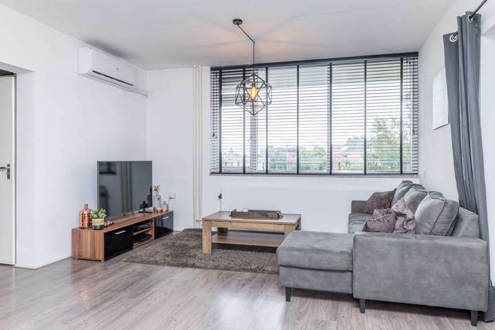 Foto 6 van Via Regia 184-D