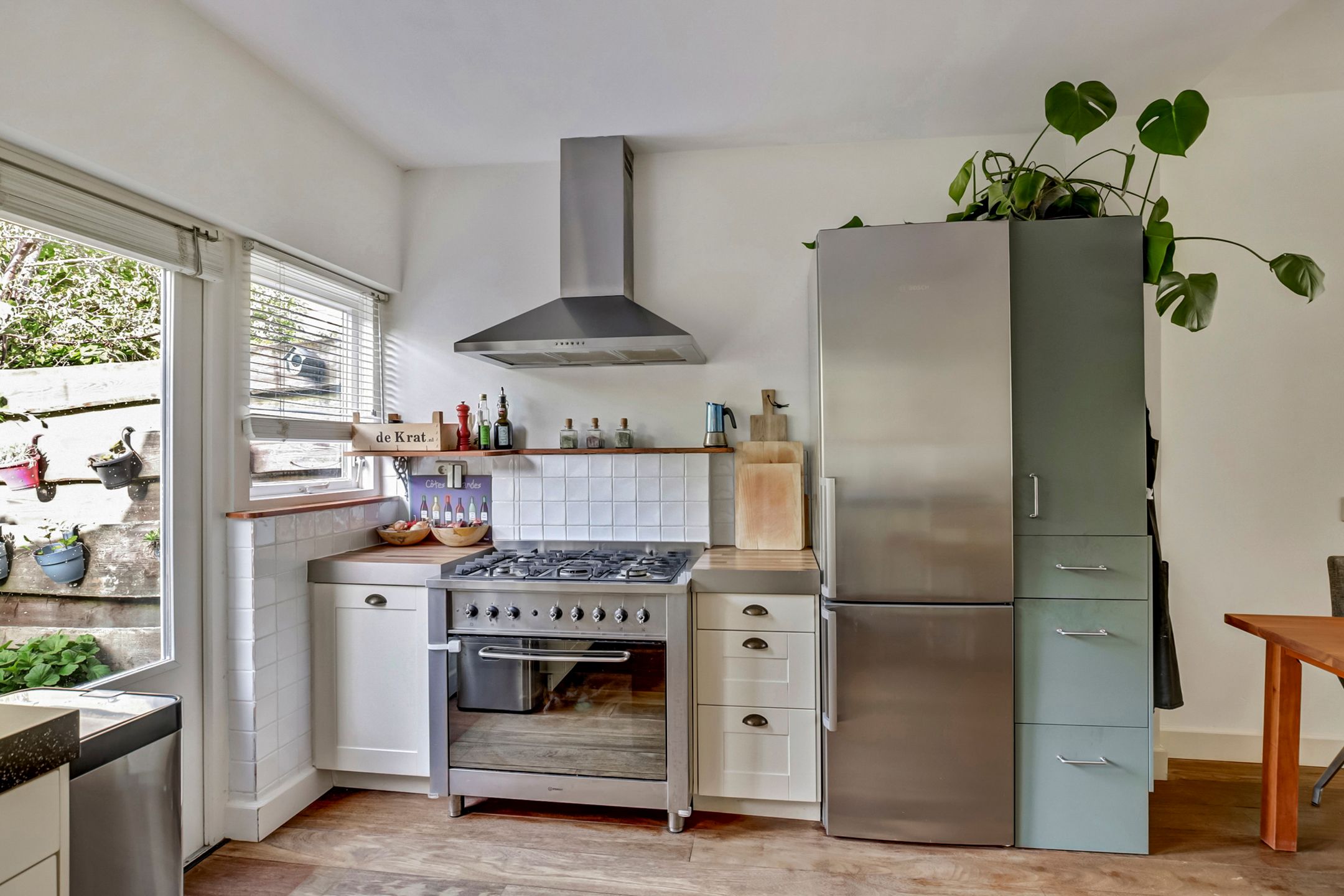 Foto 12 van Minahassastraat 40