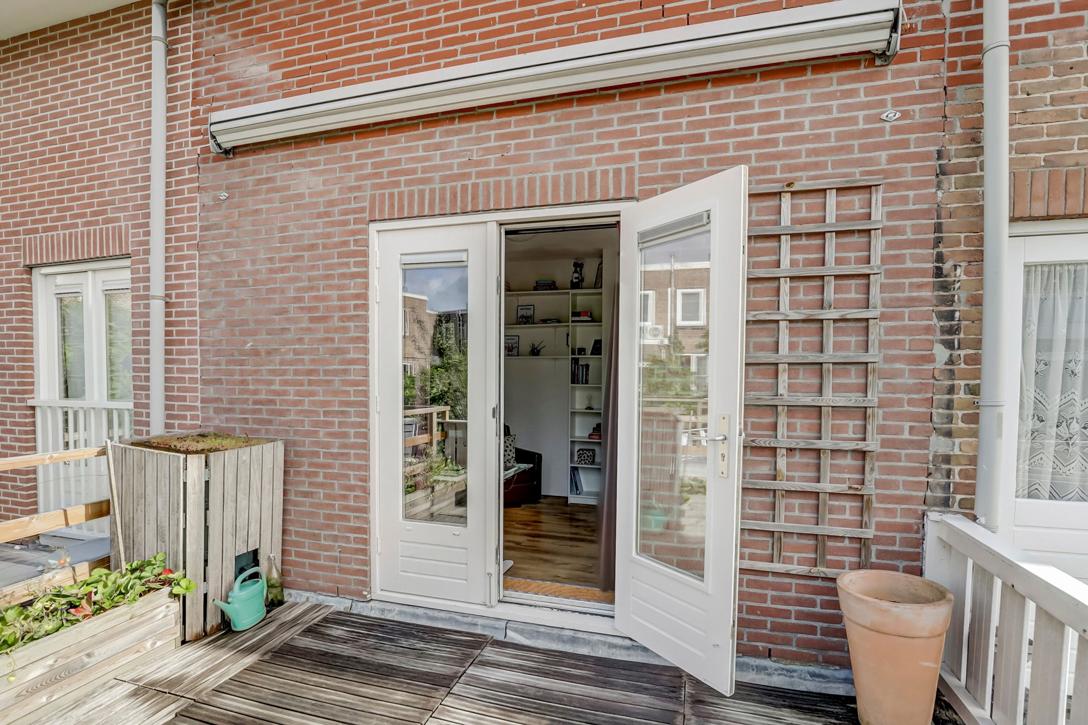 Foto 21 van Minahassastraat 40