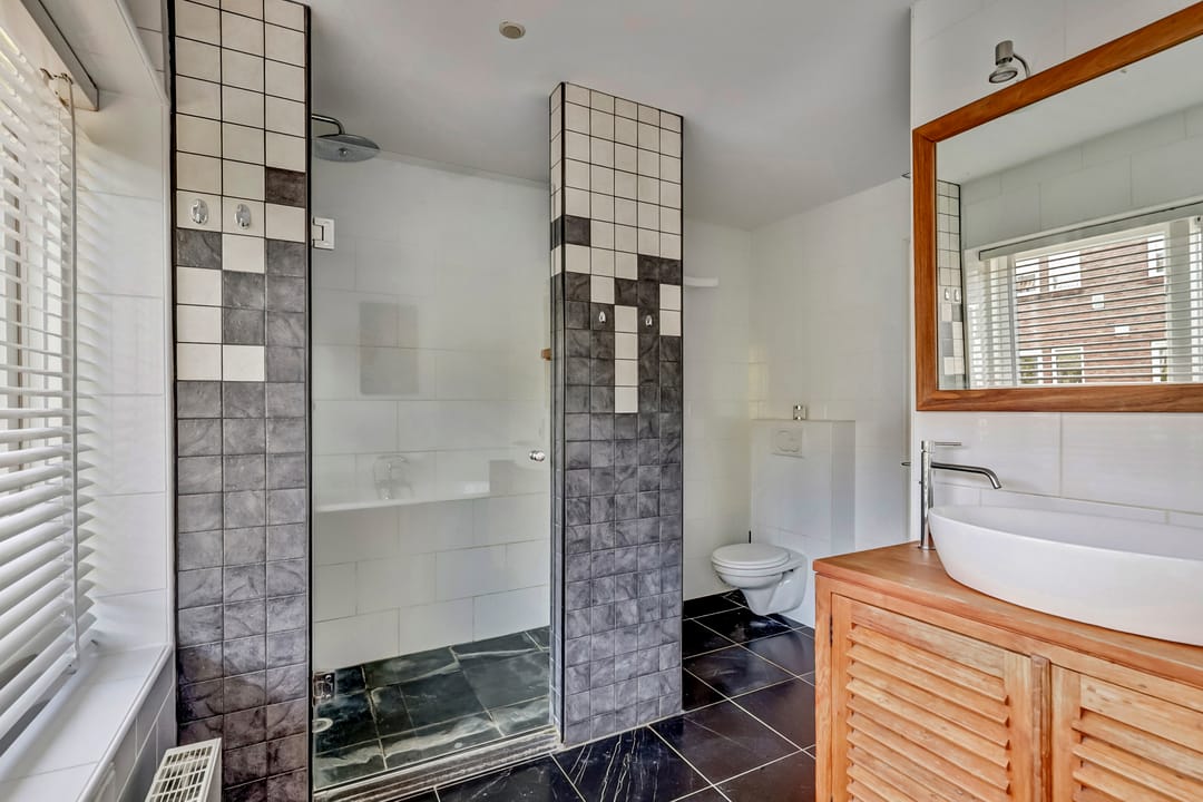 Foto 23 van Minahassastraat 40