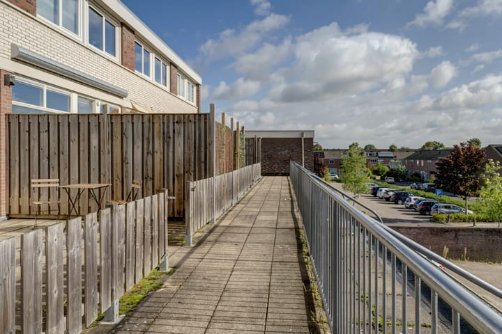 Foto 2 van Callunaplein 22