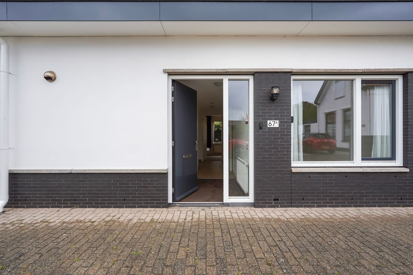 Photo 4 of Stationsweg 67-A
