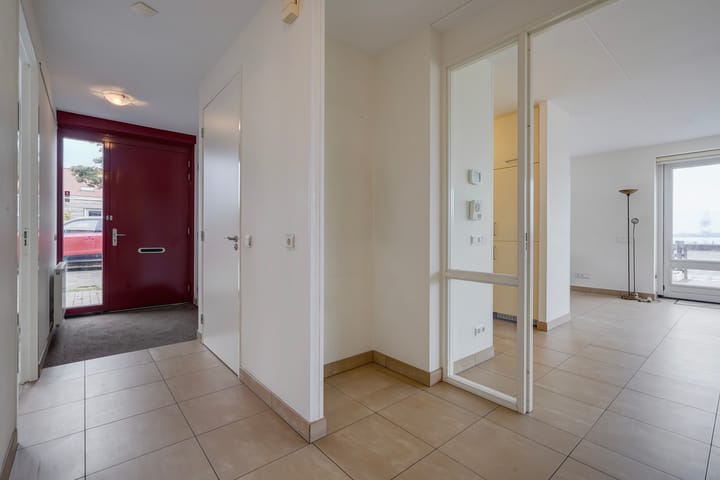 Photo 5 of Stationsweg 67-A