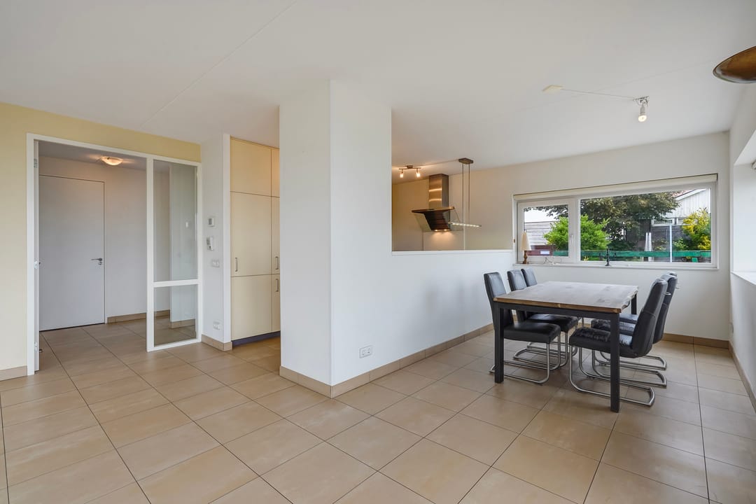 Photo 13 of Stationsweg 67-A