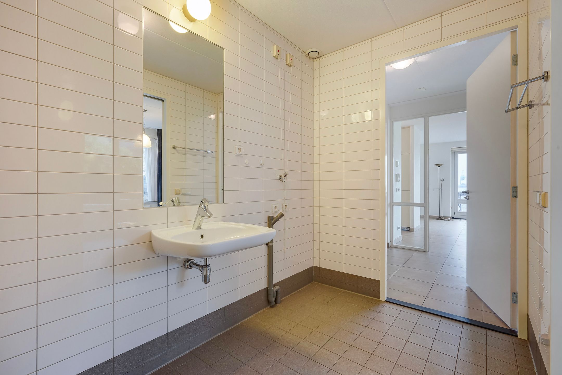 Photo 27 of Stationsweg 67-A