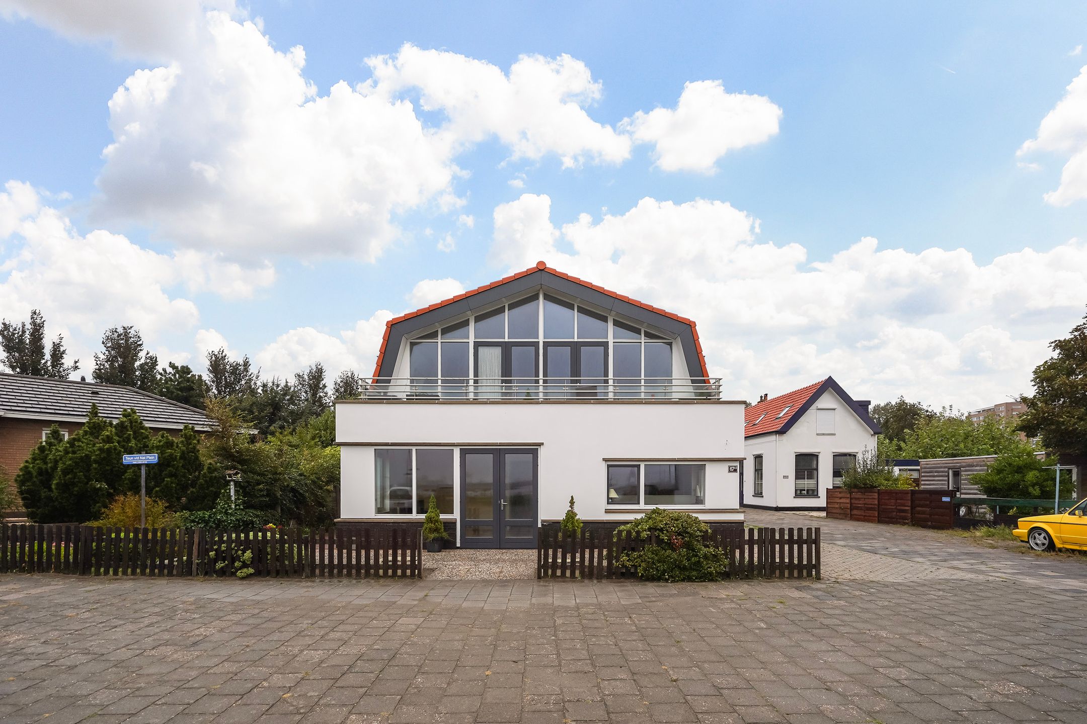 Photo 36 of Stationsweg 67-A