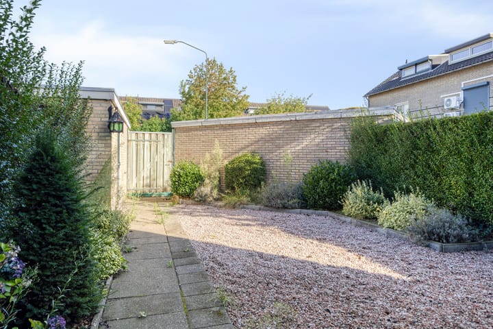 Foto 26 van Jan Pzn Coenstraat 5