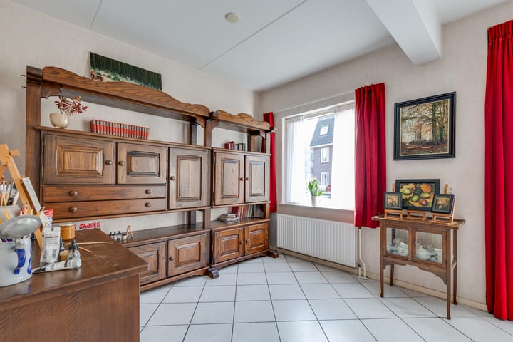 Foto 9 van Hovenstraat 19