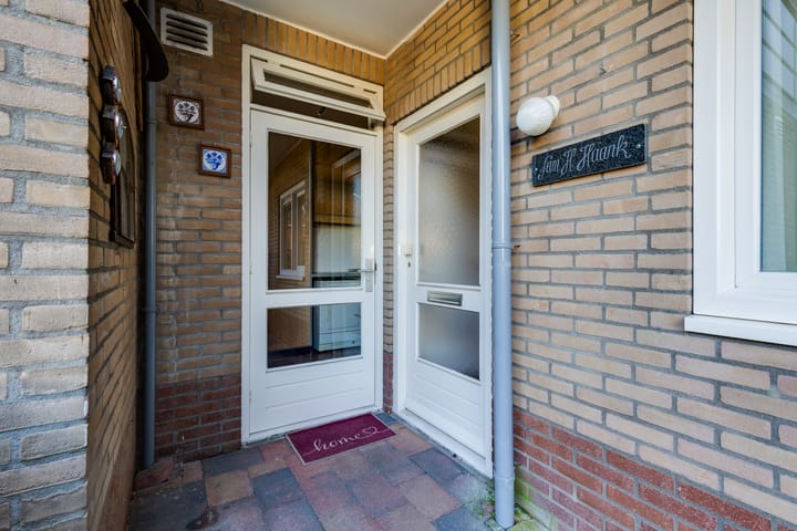 Foto 15 van Hovenstraat 19