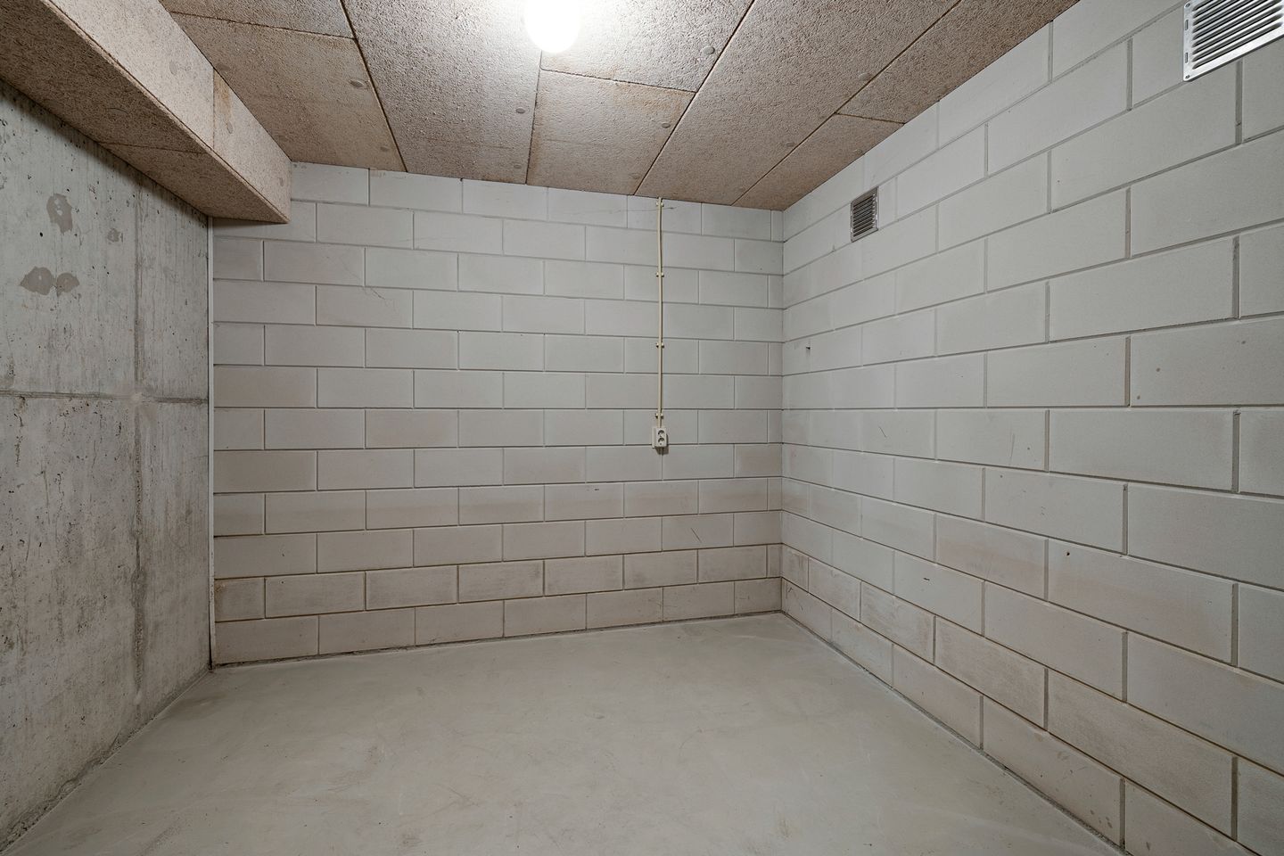 Foto 34 van Krommezijl 68