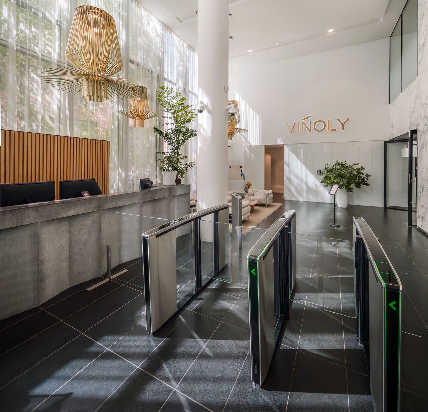 View photo 4 of Claude Debussylaan 2