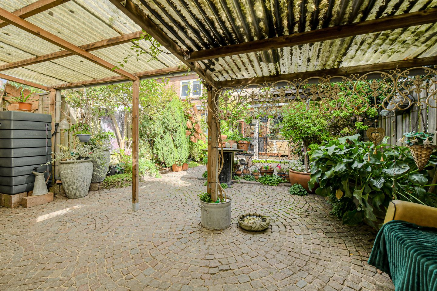 Foto 55 van Poternestraat 8