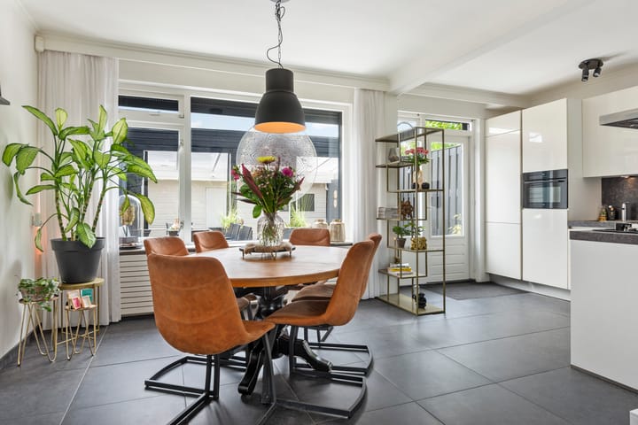 Foto 12 van Ameideplantsoen 2