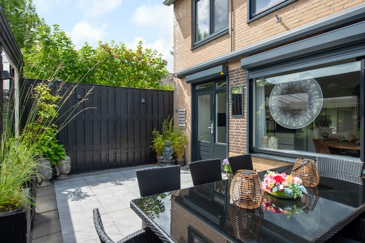 Foto 42 van Ameideplantsoen 2