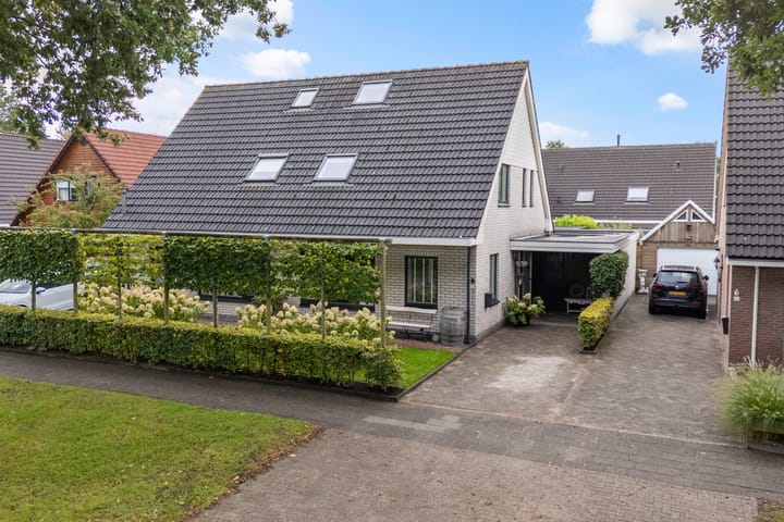 Foto 1 van Bernhardlaan 58