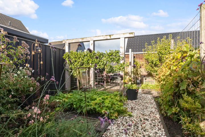 Foto 20 van Bernhardlaan 58