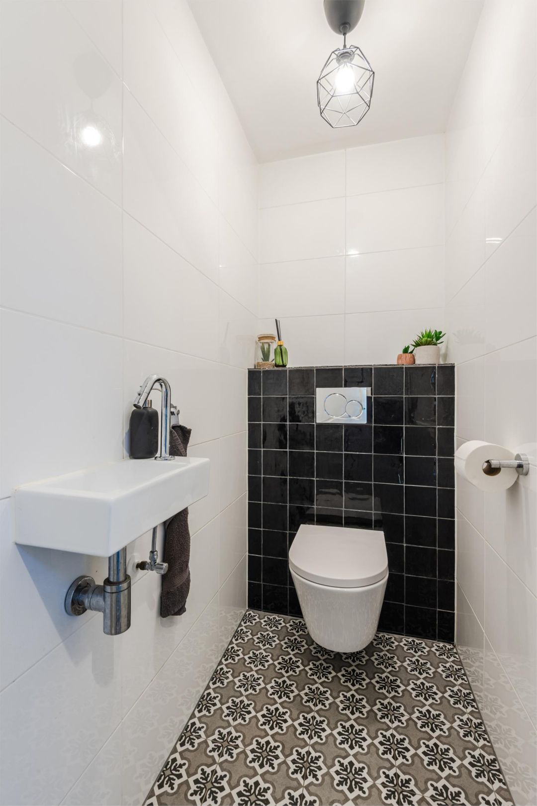 Foto 8 van Divertimentostraat 34