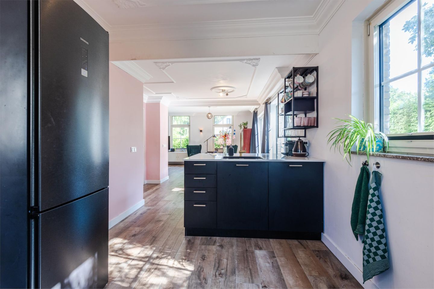 Foto 19 van Divertimentostraat 34