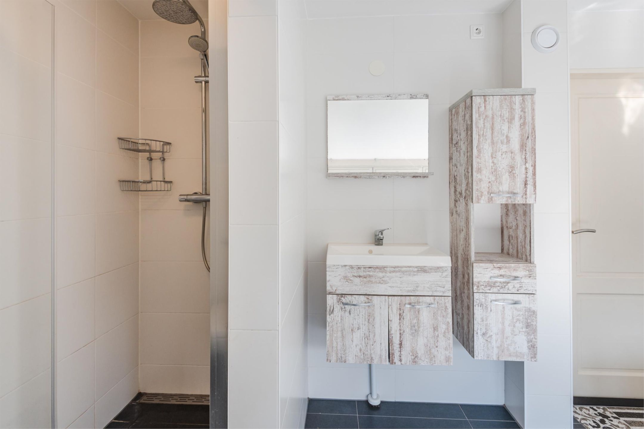 Foto 36 van Divertimentostraat 34