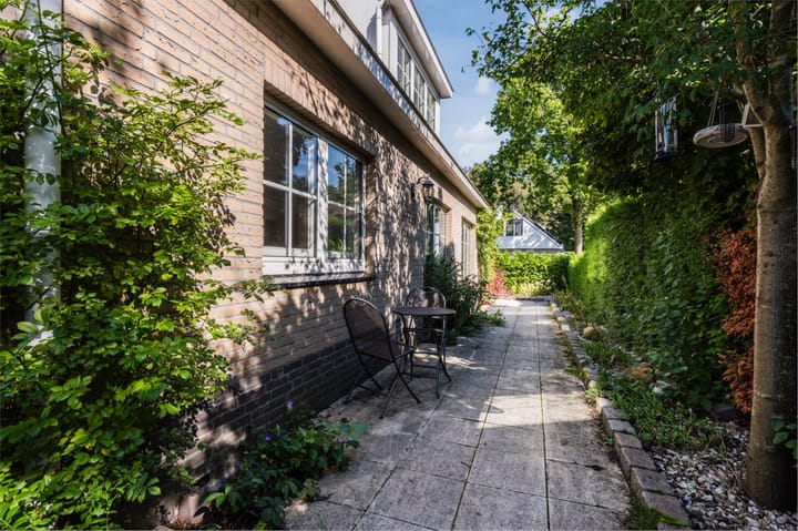 Foto 44 van Divertimentostraat 34