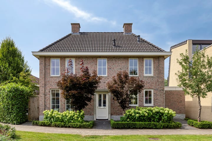 Foto 1 van Walhofplein 12