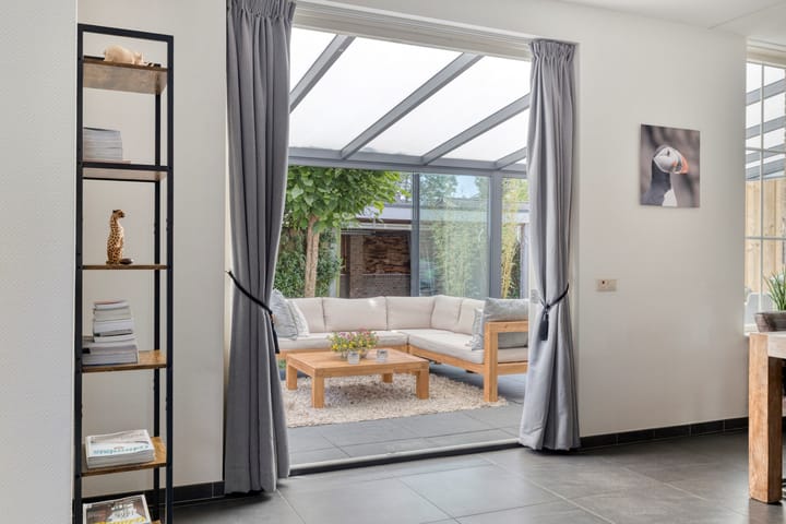 Foto 11 van Walhofplein 12