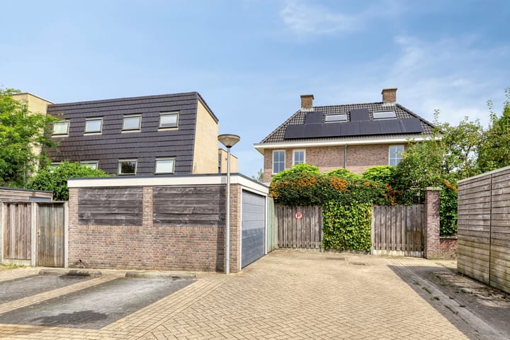 Foto 40 van Walhofplein 12