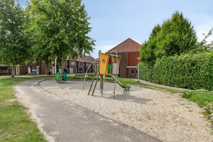 Foto 43 van Walhofplein 12