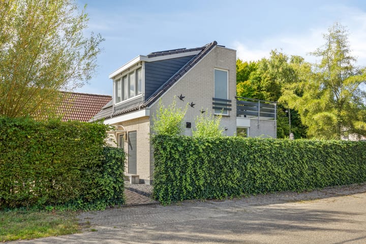 Foto 3 van Hopman de Rijklaan 1