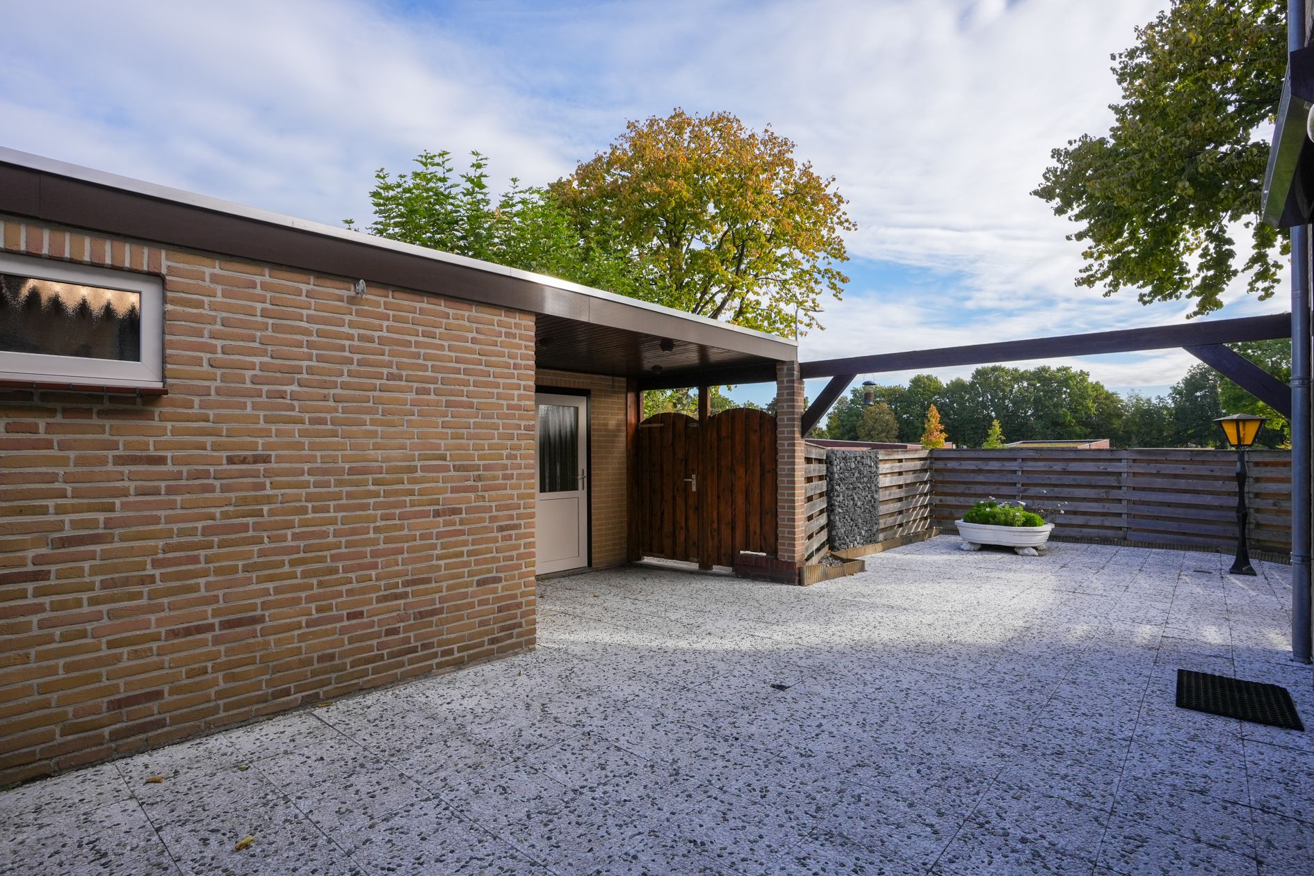 Foto 18 van Limburgstraat 27