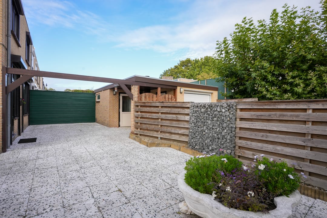 Foto 23 van Limburgstraat 27