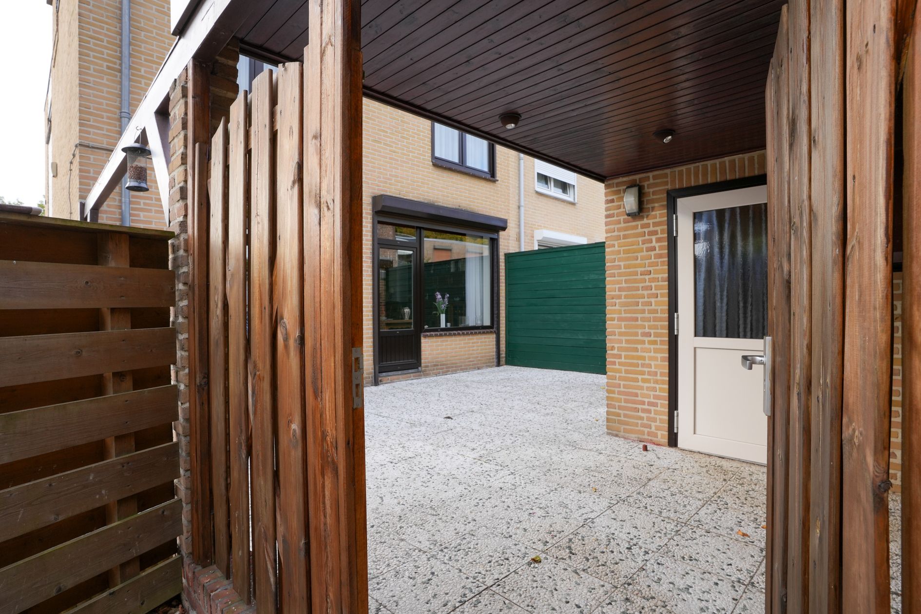 Foto 30 van Limburgstraat 27