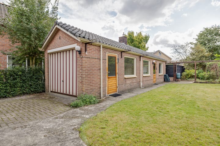 Foto 25 van Planetenlaan 25