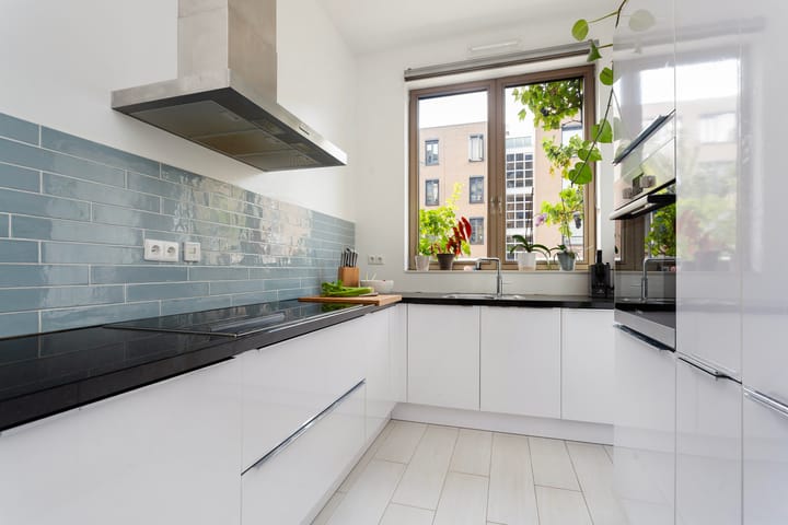 Foto 7 van Parallelweg 64