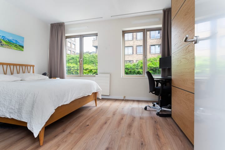 Foto 10 van Parallelweg 64