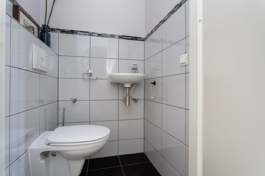 Foto 17 van Parallelweg 64