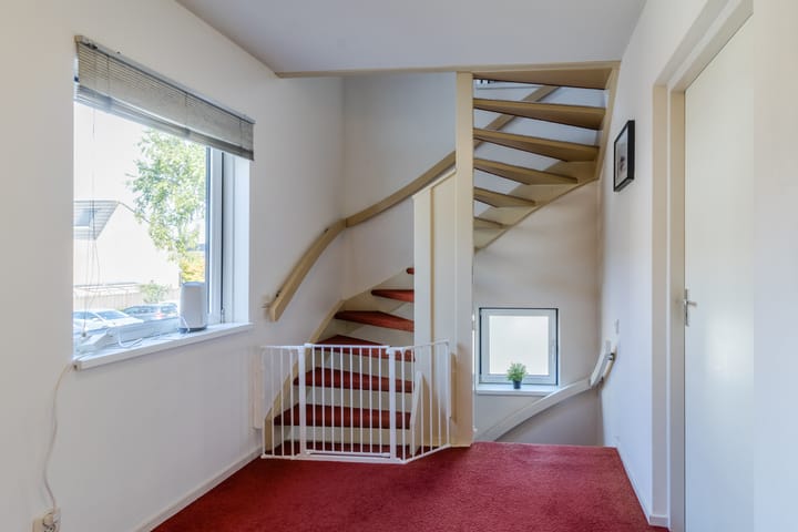 Foto 38 van Boterbloemlaan 4