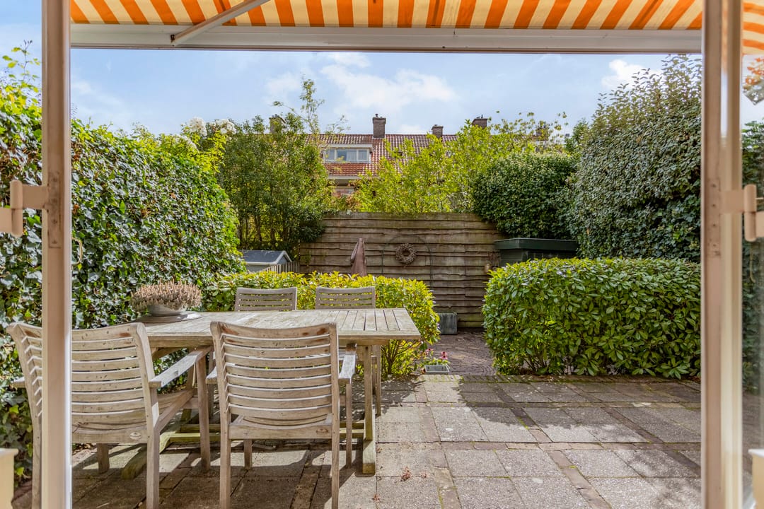 Foto 8 van Van Hoeylaan 27