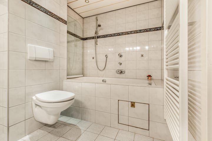 Photo 32 of De Loet 196