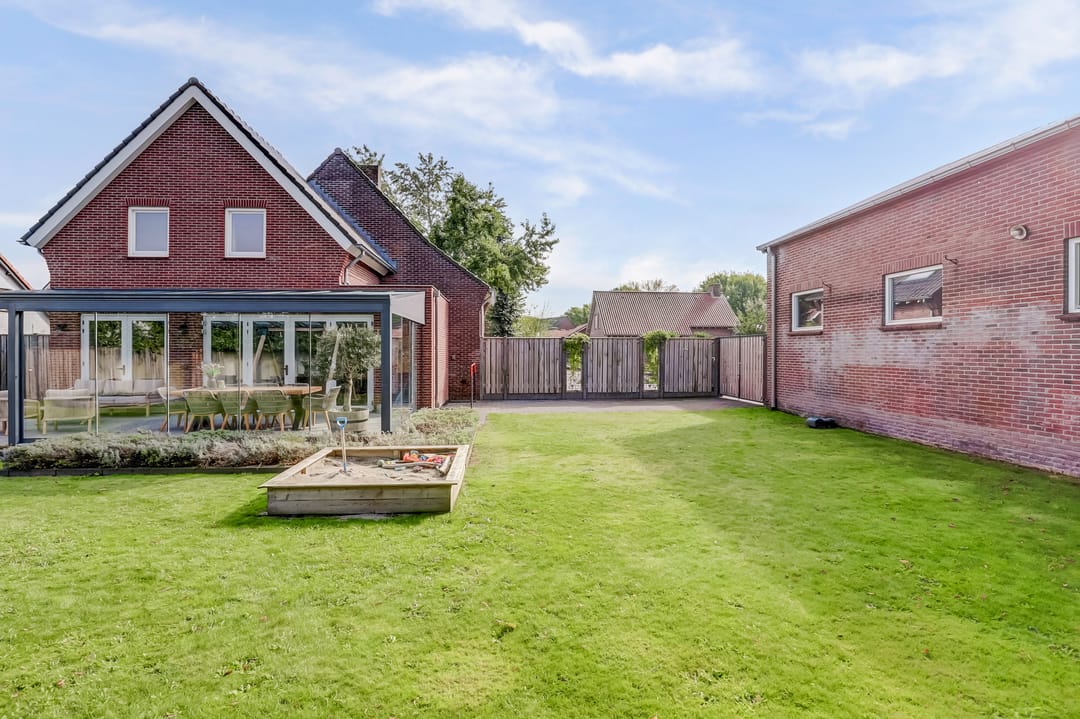 Foto 38 van Molenstraat 5