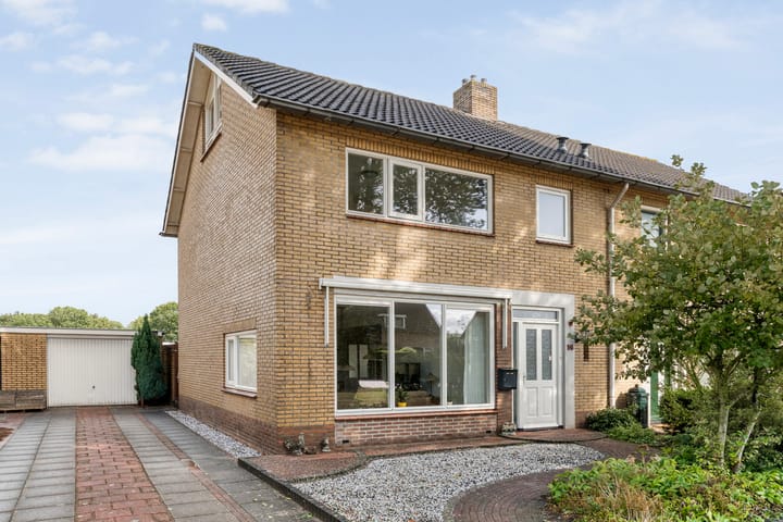 Photo 1 of Smitstraat 16