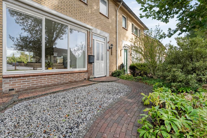 Photo 6 of Smitstraat 16