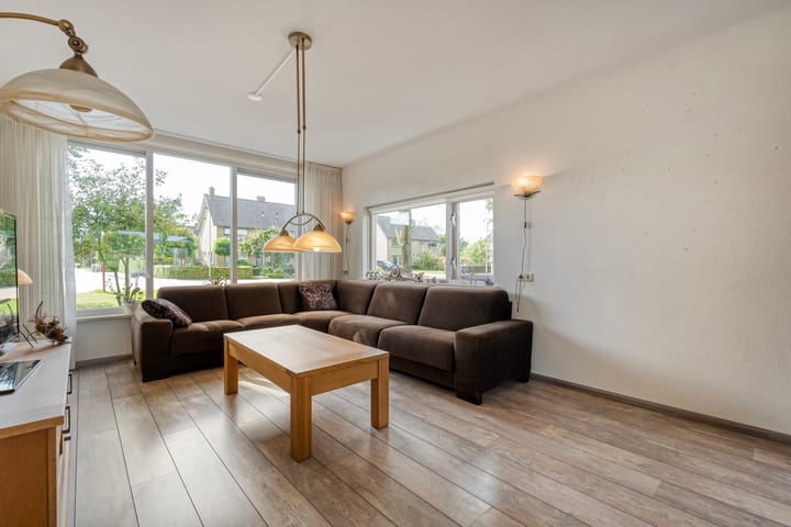 Photo 11 of Smitstraat 16