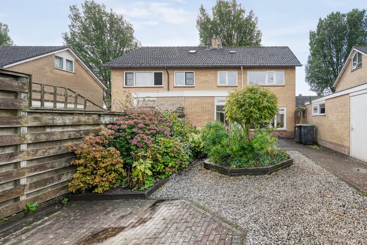 Photo 30 of Smitstraat 16