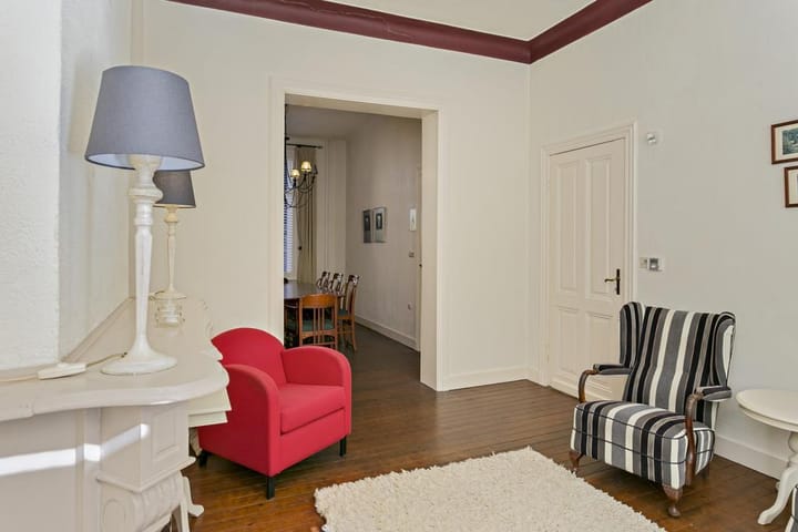 Foto 6 van Dokter Leursstraat 4