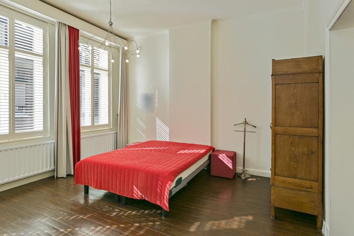 Foto 15 van Dokter Leursstraat 4